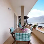 Signorino View 3br, 2ba, Park Lezzeno