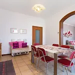 Signorino View 3br, 2ba, Park Lezzeno
